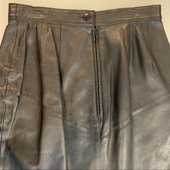 I Magnin 1980’s or earlier Fabulous Leather skirt made in Hong Kong - Picture 6 of 11